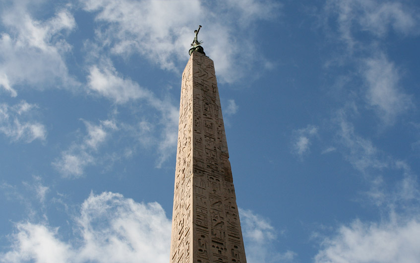 Obelisk auf der Piazza del Popolo